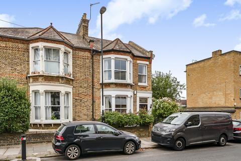4 bedroom semi-detached house to rent, Avignon Road, London, SE4