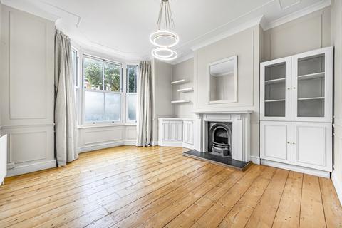 4 bedroom semi-detached house to rent, Avignon Road, London, SE4