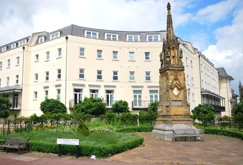 2 bed flat to rent Culverden Park Road