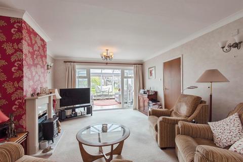 3 bedroom detached house for sale, Morton Street, Royston