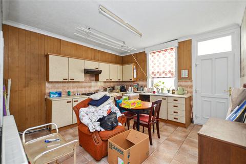 4 bedroom terraced house for sale, Haigh Avenue, Rothwell, Leeds, West Yorkshire