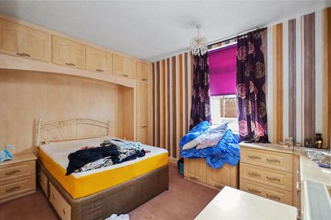 4 bedroom terraced house for sale, Haigh Avenue, Rothwell, Leeds, West Yorkshire