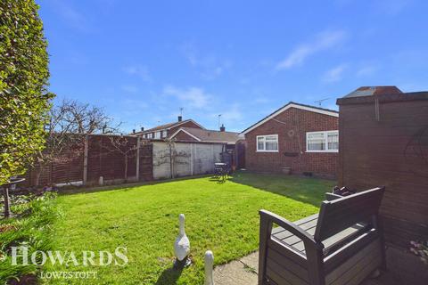 2 bedroom detached bungalow for sale, Brendon Close, Lowestoft