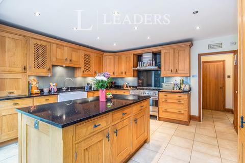 undefined, Rydens Avenue, Walton-on-Thames, KT12