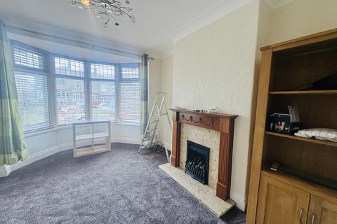 3 bedroom terraced house to rent, Beechwood Avenue, BRADFORD