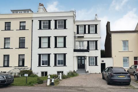 2 bedroom apartment for sale, 4 Louisa Terrace, Exmouth EX8