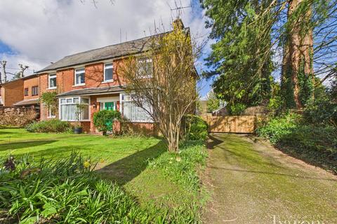 4 bedroom detached house for sale, Oakley Lane, Basingstoke RG23