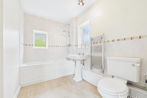 4 bedroom detached house for sale, Oakley Lane, Basingstoke RG23