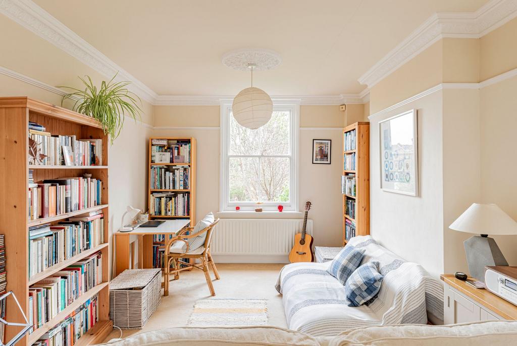 Living Room (4)