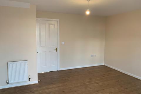 2 bedroom semi-detached house to rent, Aydon Gardens, Longbenton, NE12