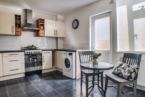 2 bedroom terraced house for sale, 10 Alma Street, Reading, RG30