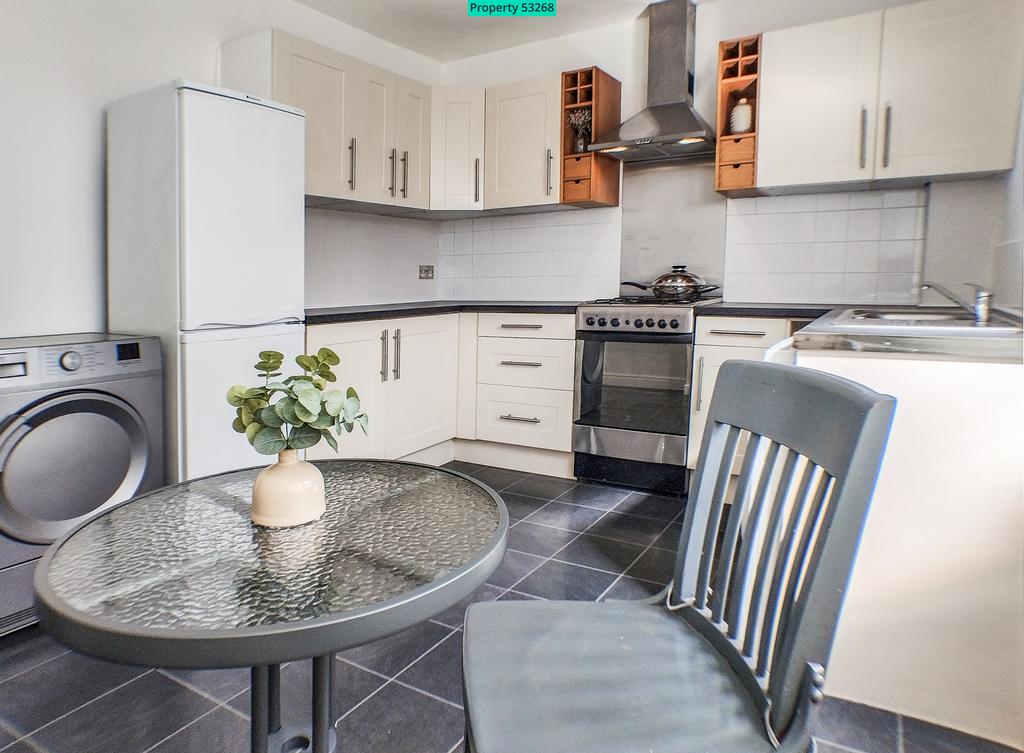 Kitchen 2of2