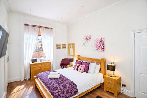 undefined, Watergate Street, Cheshire CH1