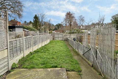 undefined, Farncombe