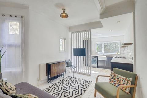 undefined, Retreat Road, Westcliff-on-sea, SS0