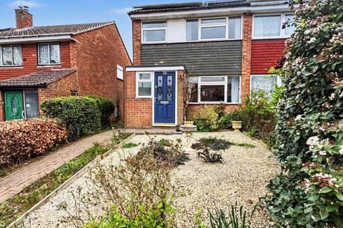 undefined, 29 Admirals Way, Daventry, NN11 4NU