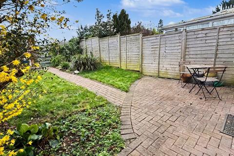 undefined, 29 Admirals Way, Daventry, NN11 4NU