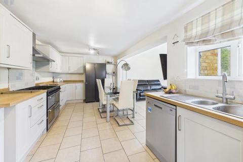 3 bedroom semi-detached house for sale, Goss Avenue, Waddesdon, Aylesbury, HP18