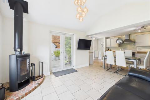 3 bedroom semi-detached house for sale, Goss Avenue, Waddesdon, Aylesbury, HP18