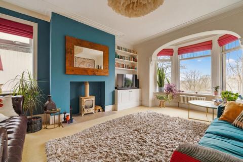 5 bedroom semi-detached house for sale, Newlaithes Road, Horsforth, Leeds, West Yorkshire, LS18