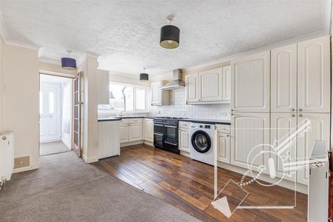 undefined, Highlands Close, Rochester