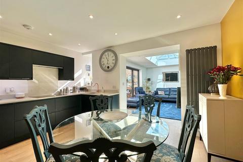 4 bedroom terraced house for sale, New Mills Road, High Peak SK22