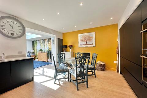 4 bedroom terraced house for sale, New Mills Road, High Peak SK22