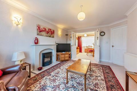 3 bedroom detached bungalow for sale, Headland Way, Navenby, Lincoln
