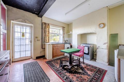 4 bedroom end of terrace house for sale, 5 Upper Linney, Ludlow, SY8 1EF