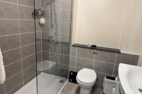 1 bedroom flat for sale, Flat 36 Heol Staughton, Cardiff, CF10 5FS