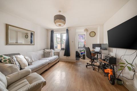undefined, Chiltern Avenue, Rushmoor GU14