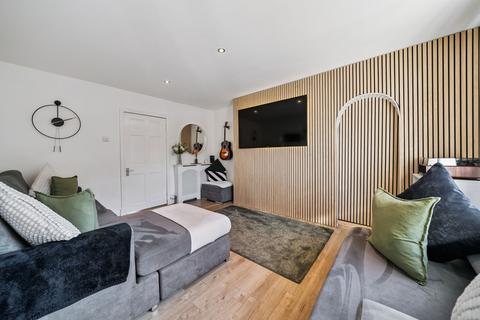 2 bedroom flat for sale, 106 Monifieth Avenue, Cardonald, Glasgow, G52 3DH