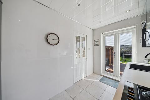 2 bedroom flat for sale, 106 Monifieth Avenue, Cardonald, Glasgow, G52 3DH