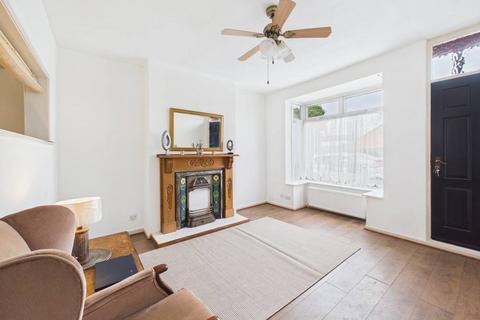 2 bedroom end of terrace house for sale, Tunis Street, Hull, HU5 1EZ