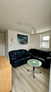 1 bedroom in a house share to rent, York Drive, Birmingham B36