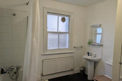 undefined, A, Woodland Rise, Muswell Hill, N10