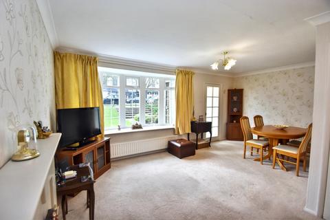 3 bedroom end of terrace house for sale, Roman Bank, Skegness, PE25
