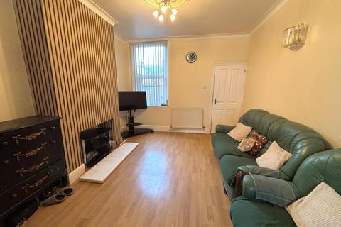 3 bedroom terraced house to rent, Lancashire Street
