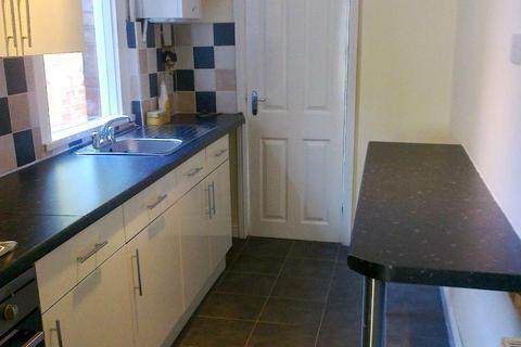 3 bedroom terraced house to rent, Lancashire Street