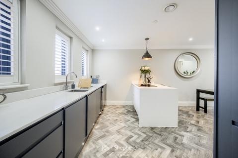 3 bedroom house to rent, Northwood Street, Birmingham, West Midlands, B3