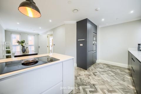 3 bedroom house to rent, Northwood Street, Birmingham, West Midlands, B3