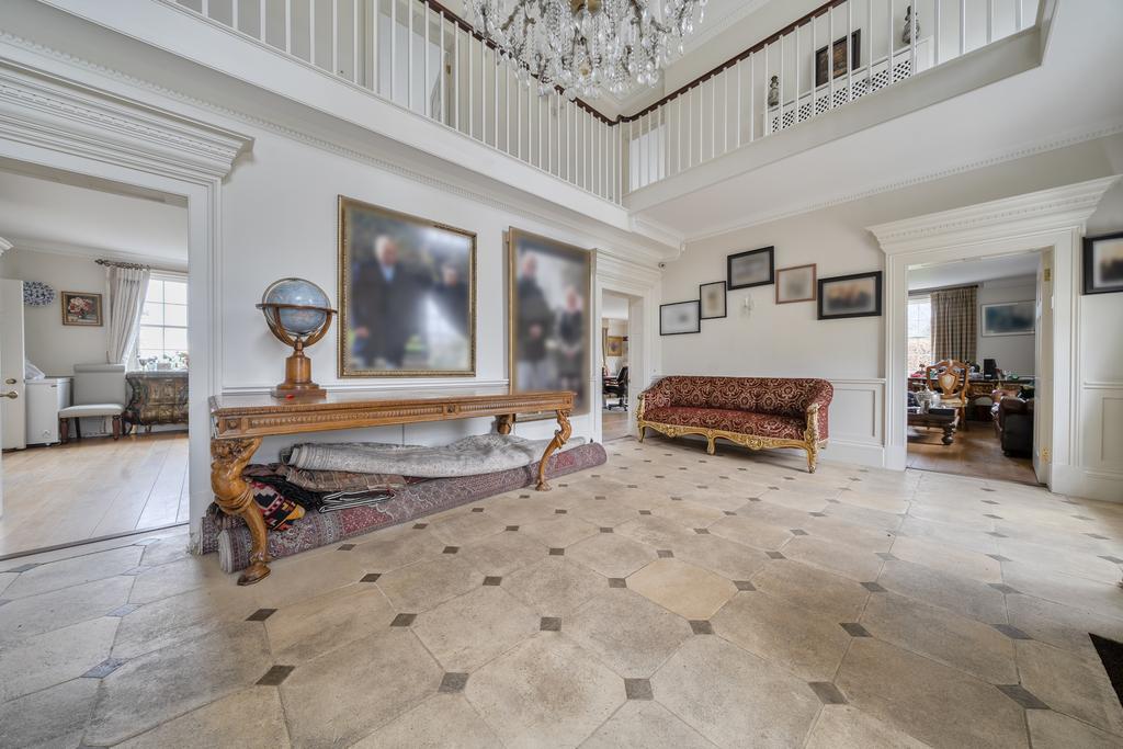 Kingwood Stud House Hall