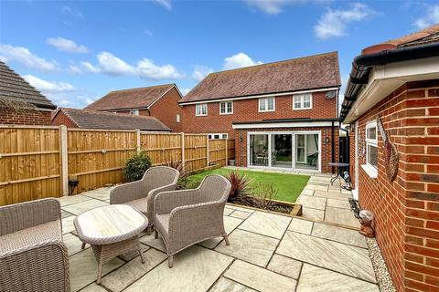 3 bedroom semi-detached house for sale, Benjamin Gray Drive, Littlehampton, West Sussex