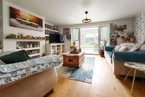 3 bedroom semi-detached house for sale, Benjamin Gray Drive, Littlehampton, West Sussex