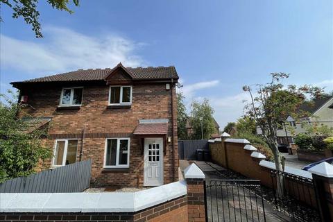 2 bedroom semi-detached house to rent, Denham Road, Acocks Green, Birmingham