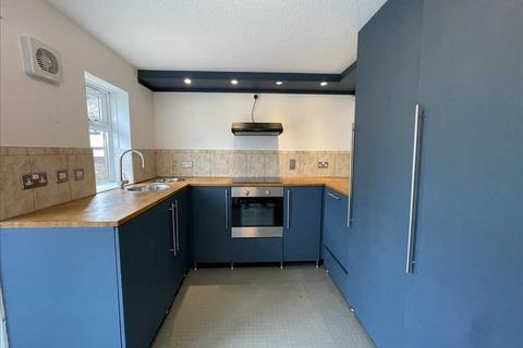 2 bedroom semi-detached house to rent, Denham Road, Acocks Green, Birmingham
