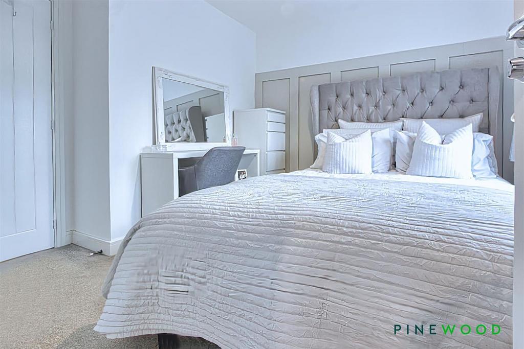 Bed 1