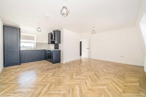 1 bedroom flat to rent, Queens Crescent, London NW5
