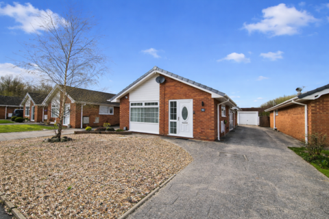3 bedroom bungalow for sale, Mayfield Avenue, Thornton FY5
