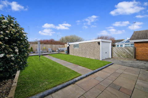3 bedroom bungalow for sale, Mayfield Avenue, Thornton FY5